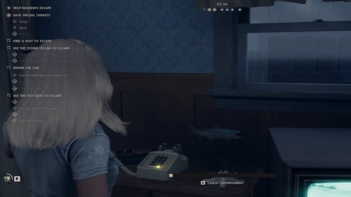 Calling the cops in Halloween