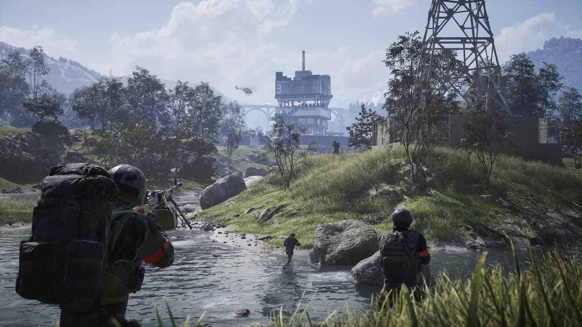 Players assaulting a tower in Wardogs. 