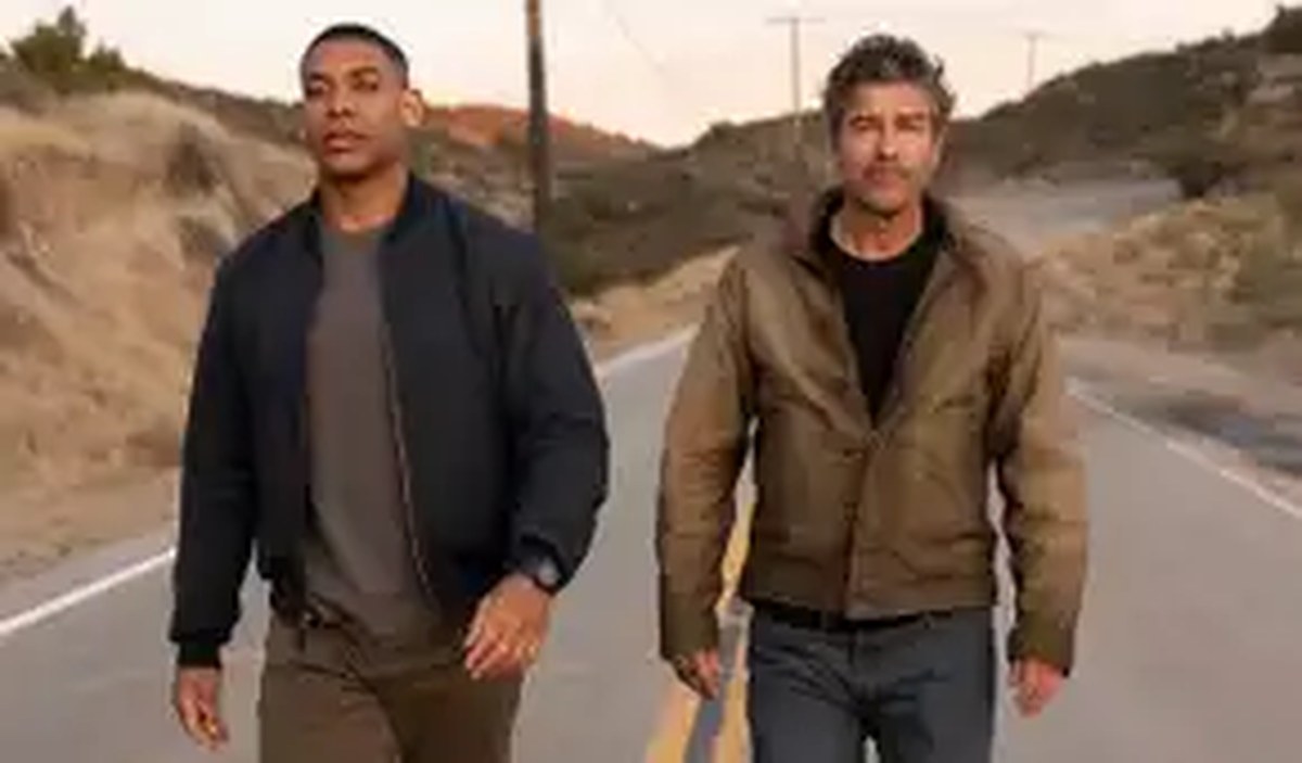 Aaron Pierre (left) and Kyle Chandler in Lanterns.