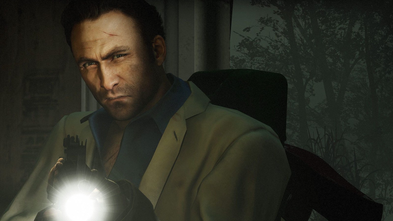 Nick shines the flashlight attached to his rifle toward the camera in Left 4 Dead 2.