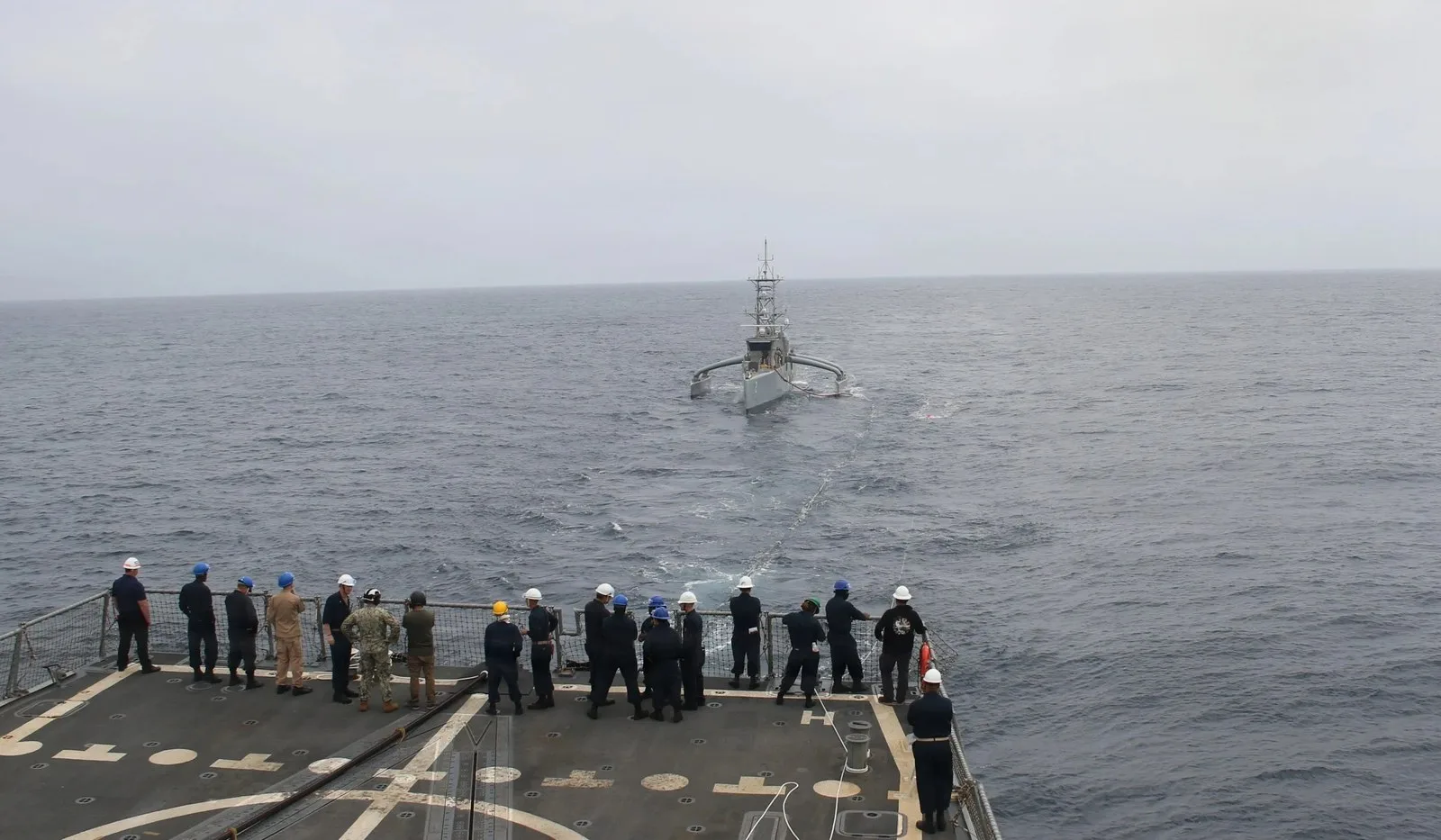 USS Theodore Roosevelt İhbarcı Gemisi Japonya'ya Ulaştı