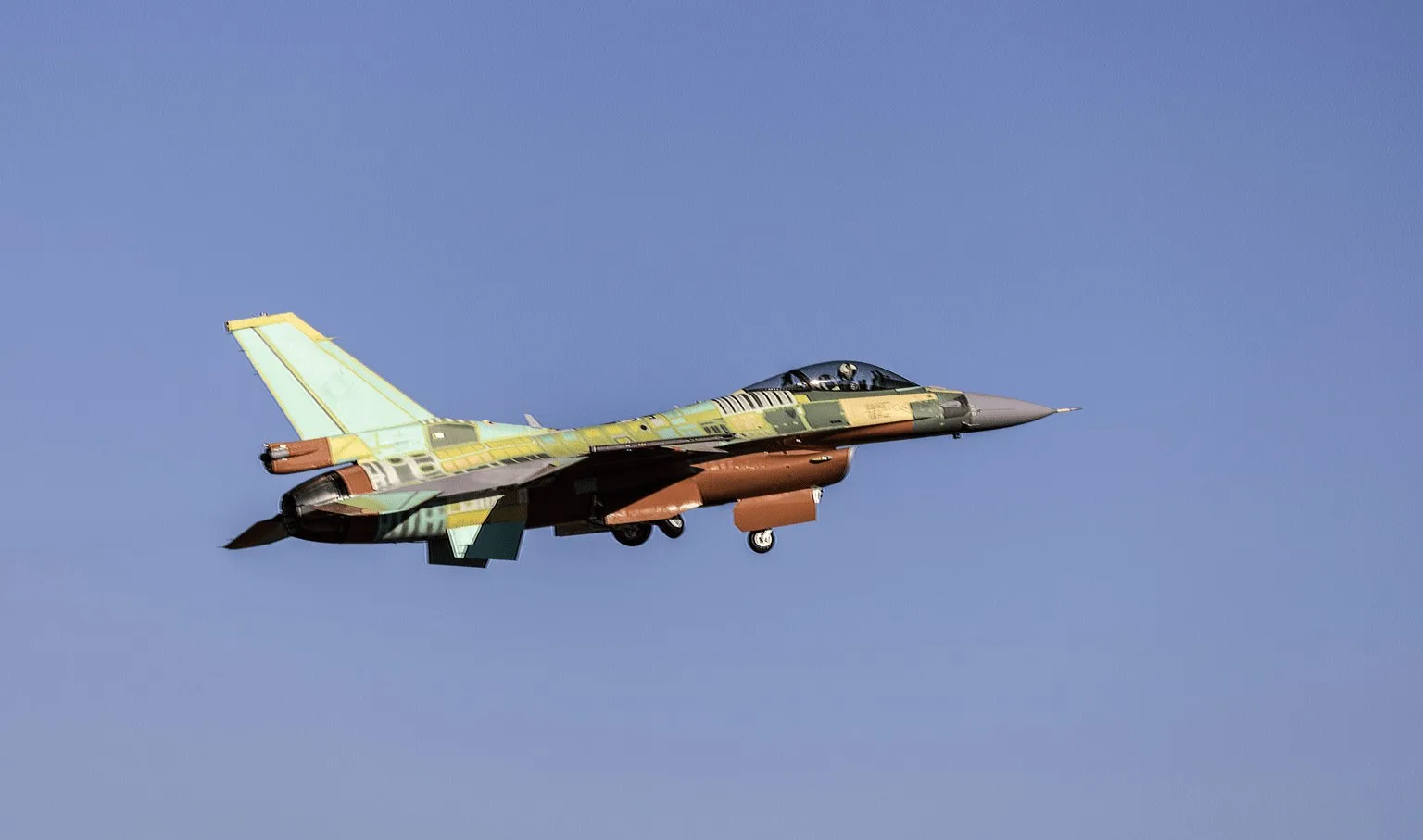 Bulgaristan F-16'ları Beklerken Eski Filodan Vazgeçmiyor