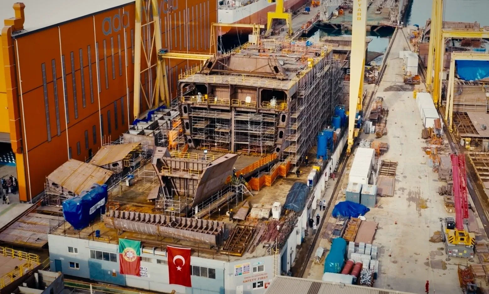 stm portekiz gemi kızağa alma