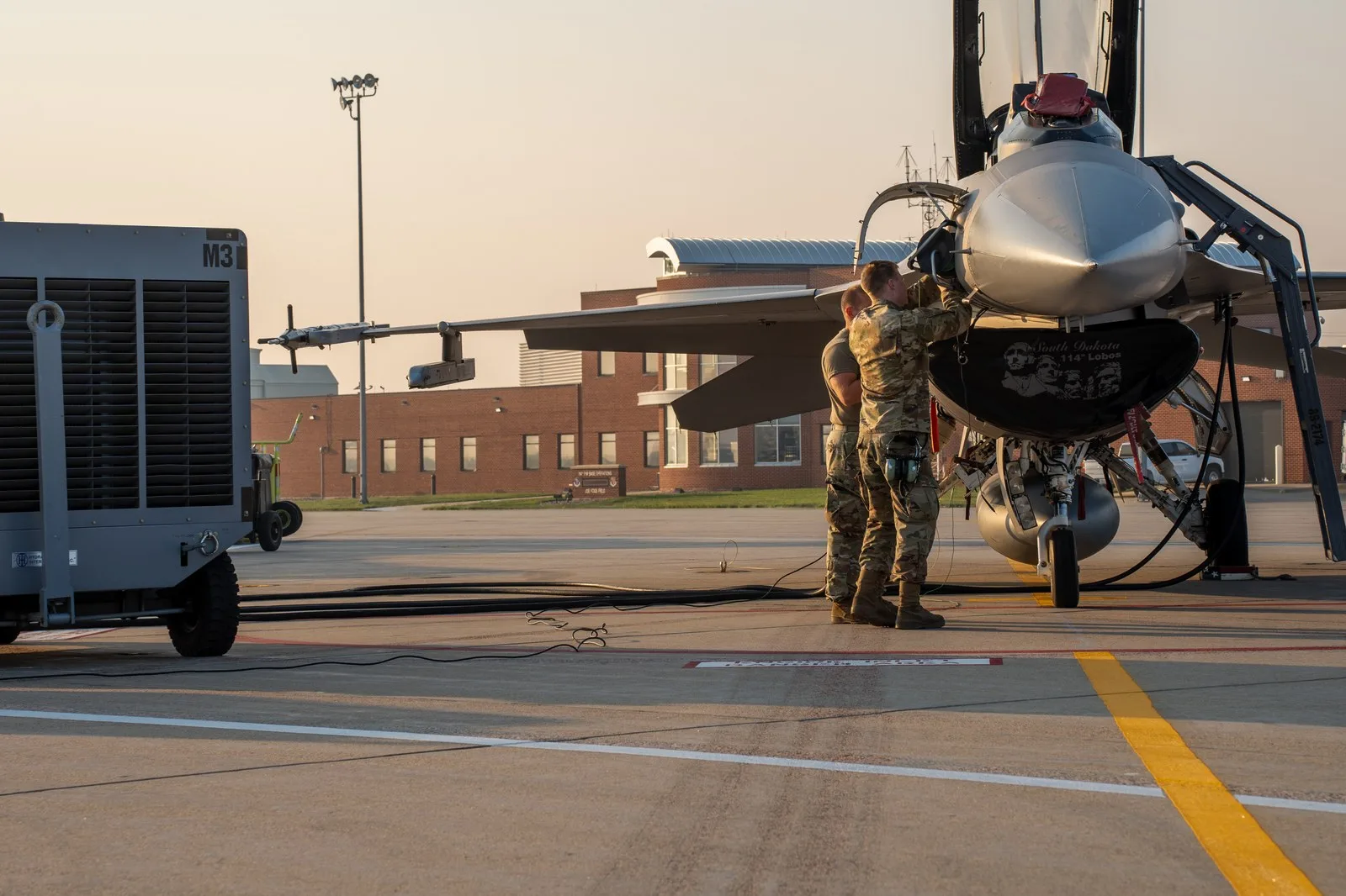 USAF'dan F-16 İçin Yeni Nesil Görev Bilşim Talebi
